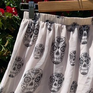 Divided H&M Skull Skirt